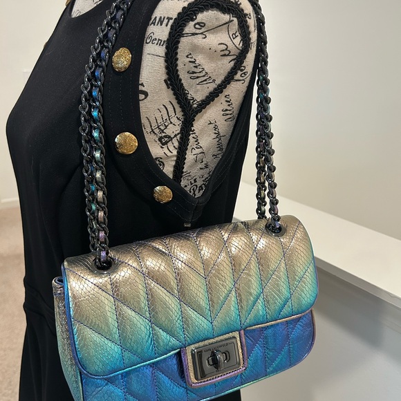 Karl Lagerfeld Paris Agyness (Mermaid Purse) Brand NEW must see gorgeous - Picture 2 of 15